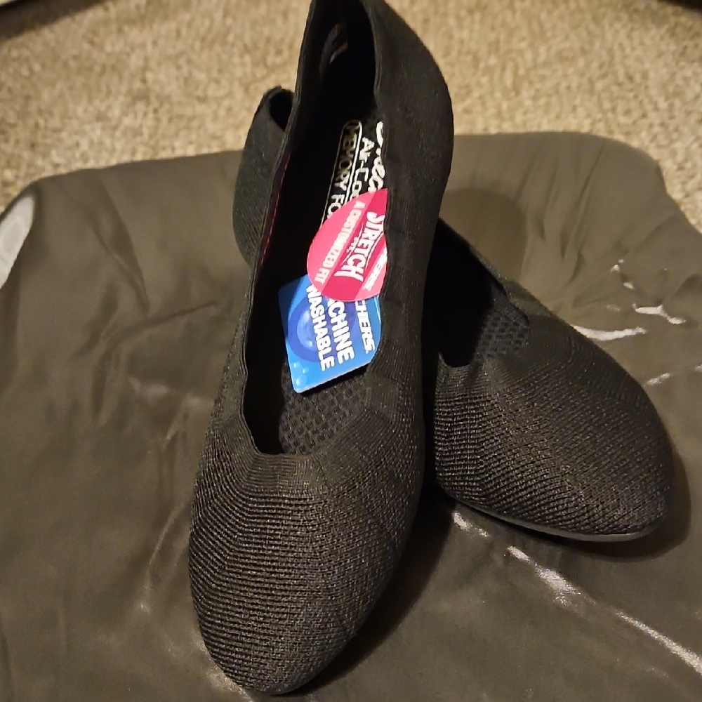Skechers Black Women's Flats